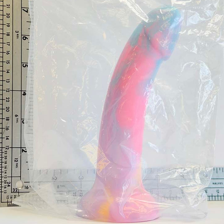 Bubblegum, 7.2 inch silicone Vault sample