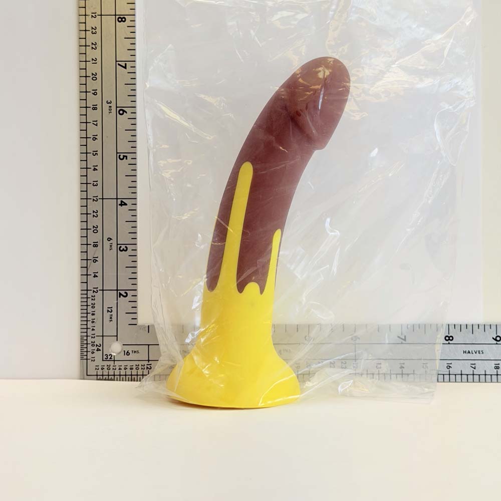 7" Cocoa Honey Silicone Dildo | Vault Sample
