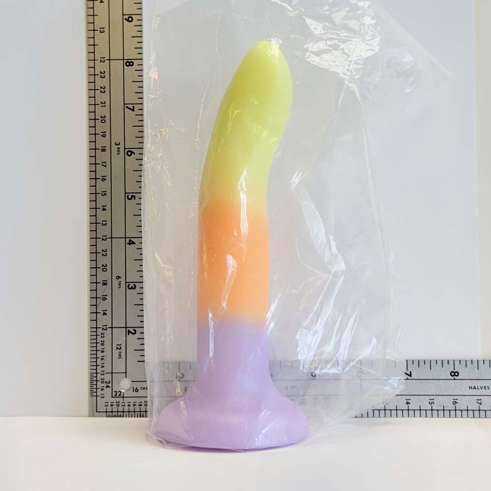 8.2" Mango Fade Silicone Dildo | Vault Sample