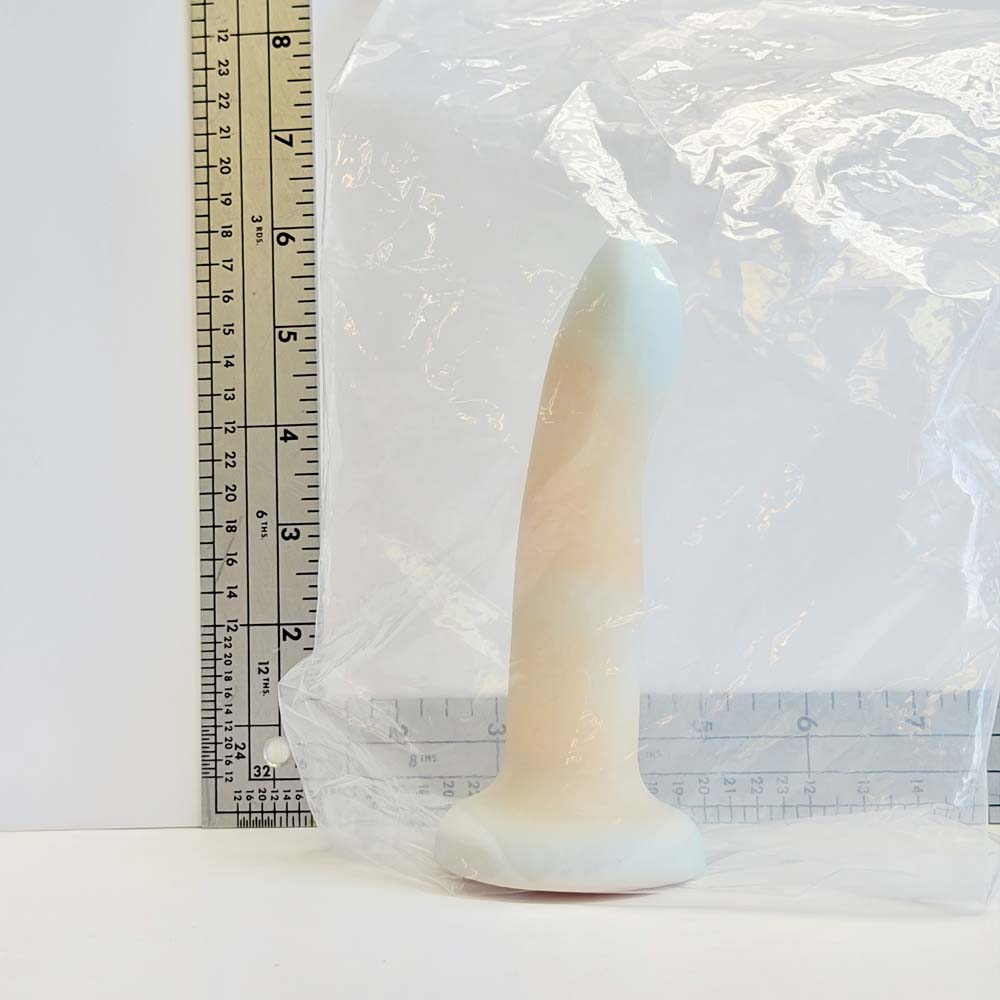 6" Opal Curve Silicone Dildo | Vault Sample