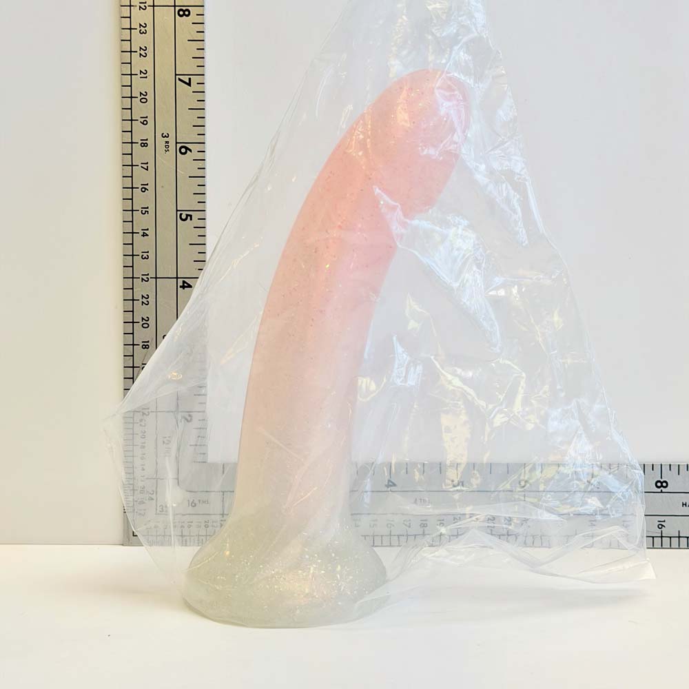 Rose Quartz | Non-Realistic Silicone Dildo | Vault Sample