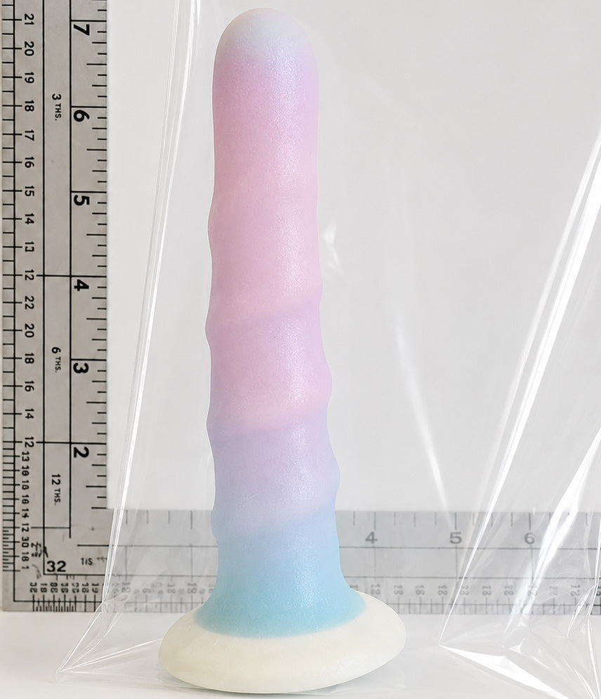 7" Pastel Twist Silicone Dildo | Vault Sample